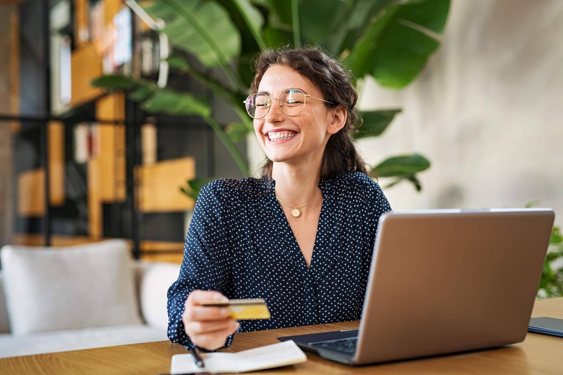 buscodesdecasa.com permite publicar anuncios gratis en Colombia