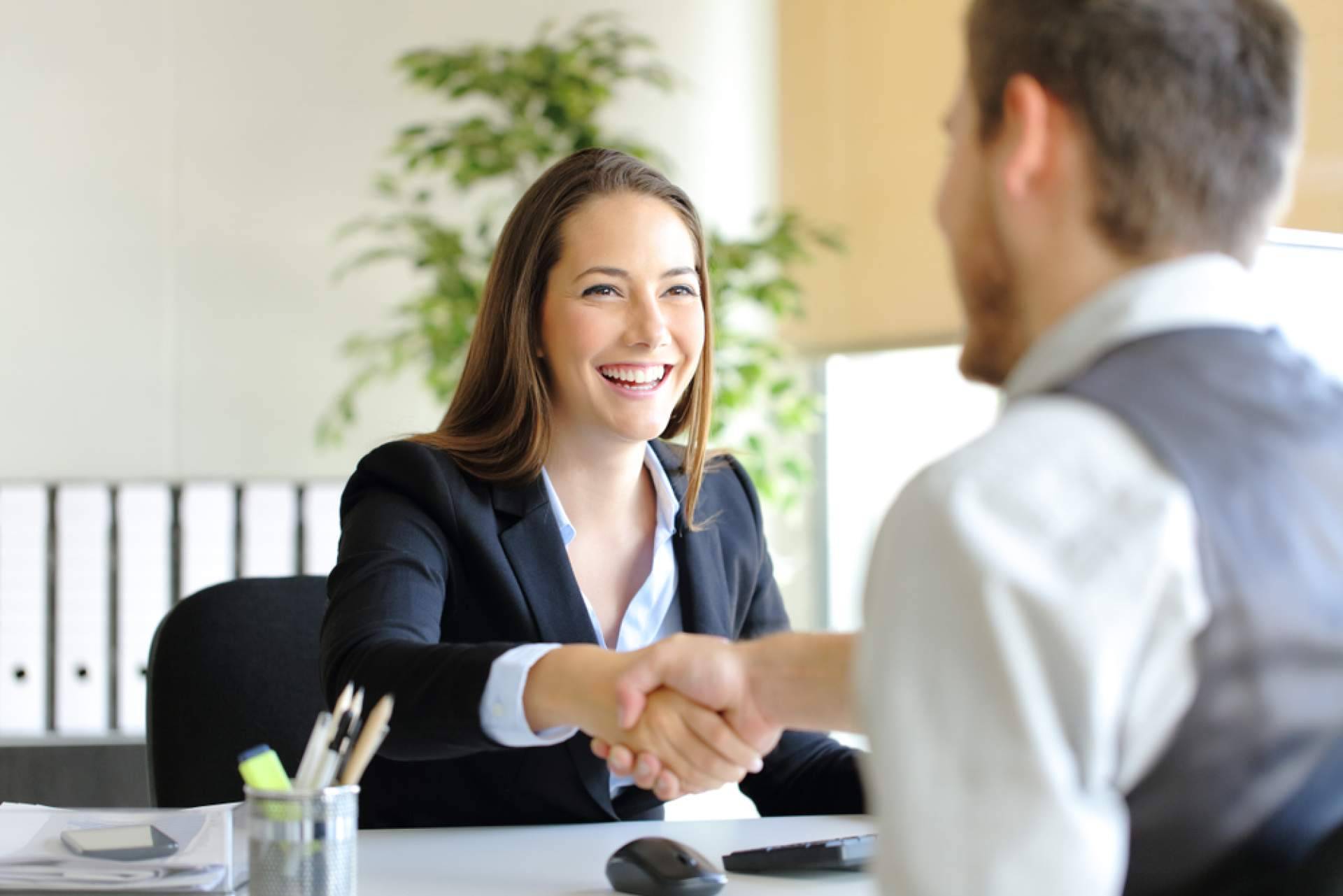 ¿Cuáles son las 4 claves para un servicio al cliente óptimo?